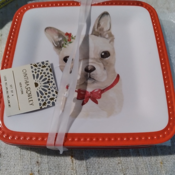 Cynthia Rowley Other - NWT Cynthia Rowley Melamine Plates, Dog, Christmas Decor Set of 4